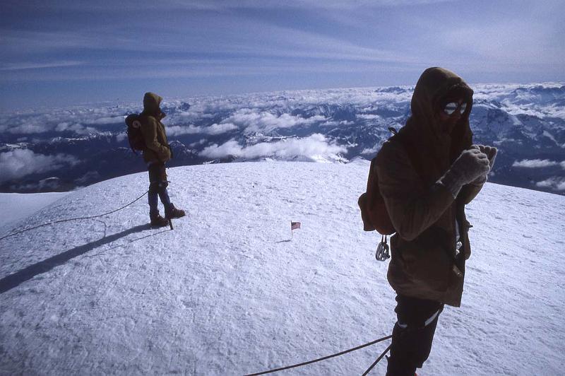 1984-005 Mt Baker Jun-1984 05 Summit.jpg